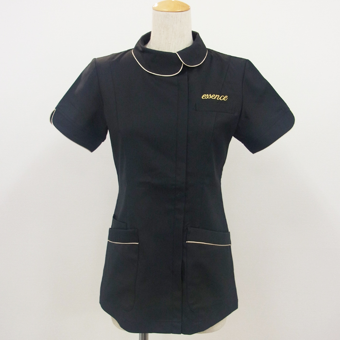オリジナル制服製作実績 ロゴ刺繍 /ESSENCE様3/エステ、歯科、病院制服ユニフォーム　ロゴ刺繍・ネーム刺繍制作実績