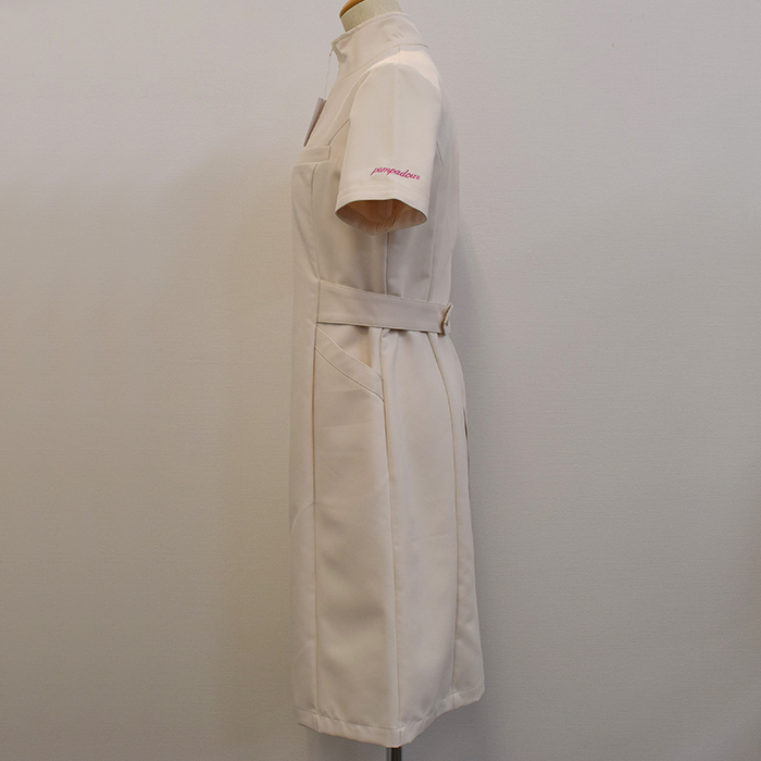 オリジナル制服製作実績 ロゴ刺繍 /20240401_pompadour様/エステ、歯科、病院制服ユニフォーム　ロゴ刺繍・ネーム刺繍制作実績