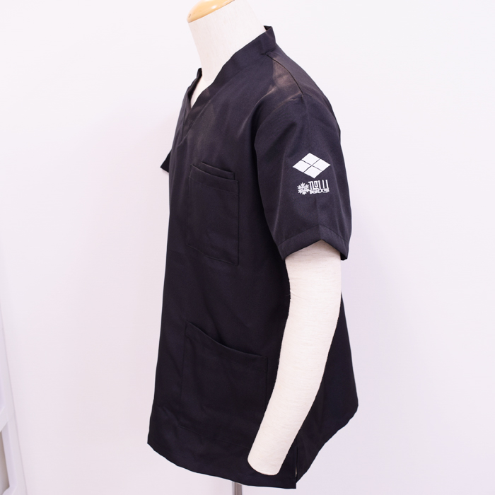 オリジナル制服製作実績 ロゴ刺繍 /旭川医科大学様/エステ、歯科、病院制服ユニフォーム　ロゴ刺繍・ネーム刺繍制作実績