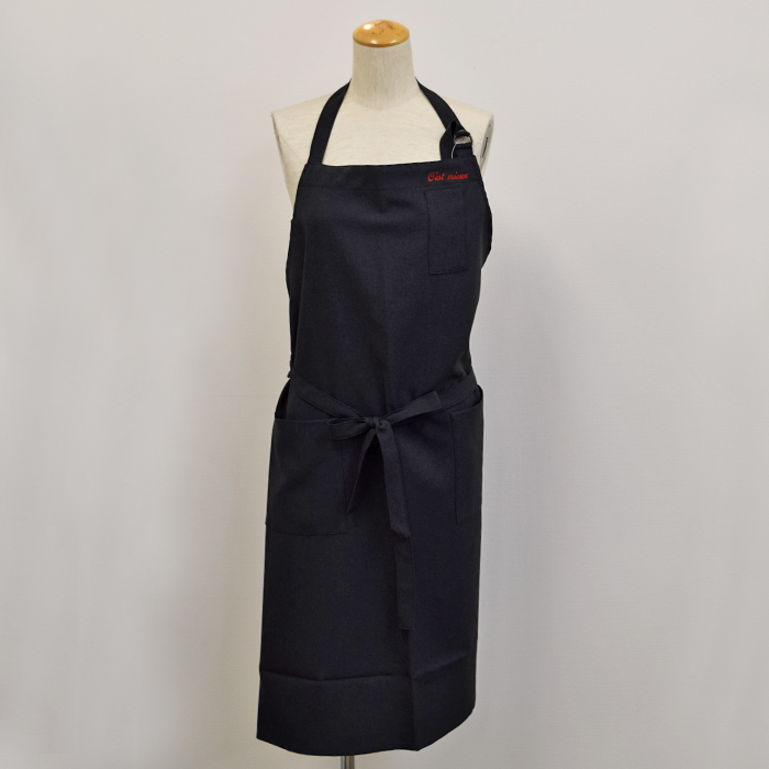 オリジナル制服製作実績 ロゴ刺繍　C'est mieux様/エステ、歯科、病院制服ユニフォーム　ロゴ刺繍・ネーム刺繍制作実績