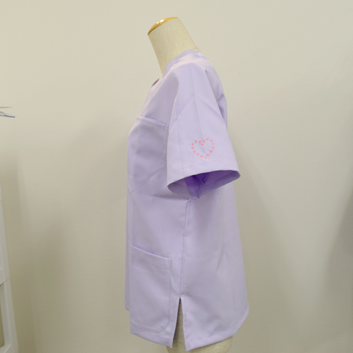 オリジナル制服製作実績 ロゴ刺繍 /医科大学生様/エステ、歯科、病院制服ユニフォーム　ロゴ刺繍・ネーム刺繍制作実績