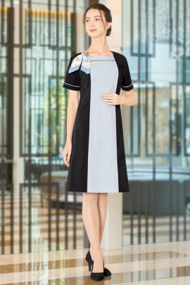 【受付事務・おもてなし・フロント制服】1枚2役のエレガントスカーフ&スカーフピン