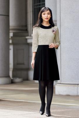 ワンピース　高めの切替で美シルエット　アレンジで幅が広がるシンプルデザイン(全2色)