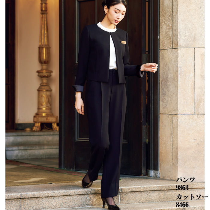 【ホテル・受付制服】　漆黒ブラック ノーカラージャケット　濃く、深く、研ぎ澄まされた「黒」