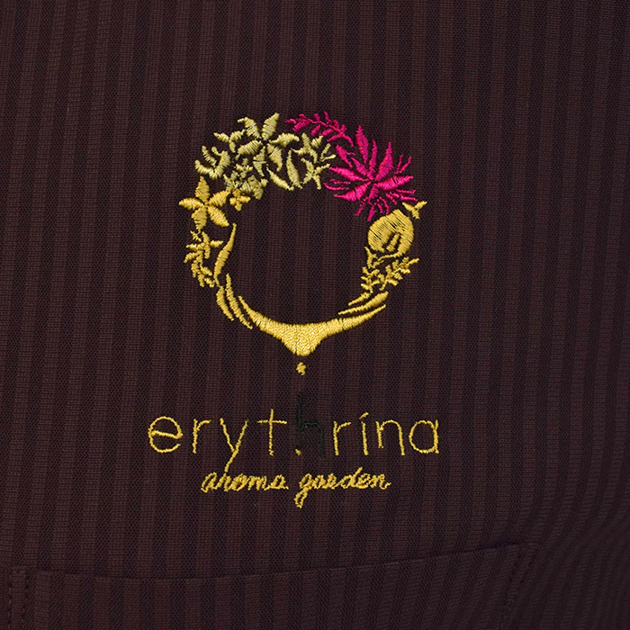 エステ、歯科、病院制服刺繍実績　erythrina aromagarden様(ポロシャツ　ロゴ刺繍)